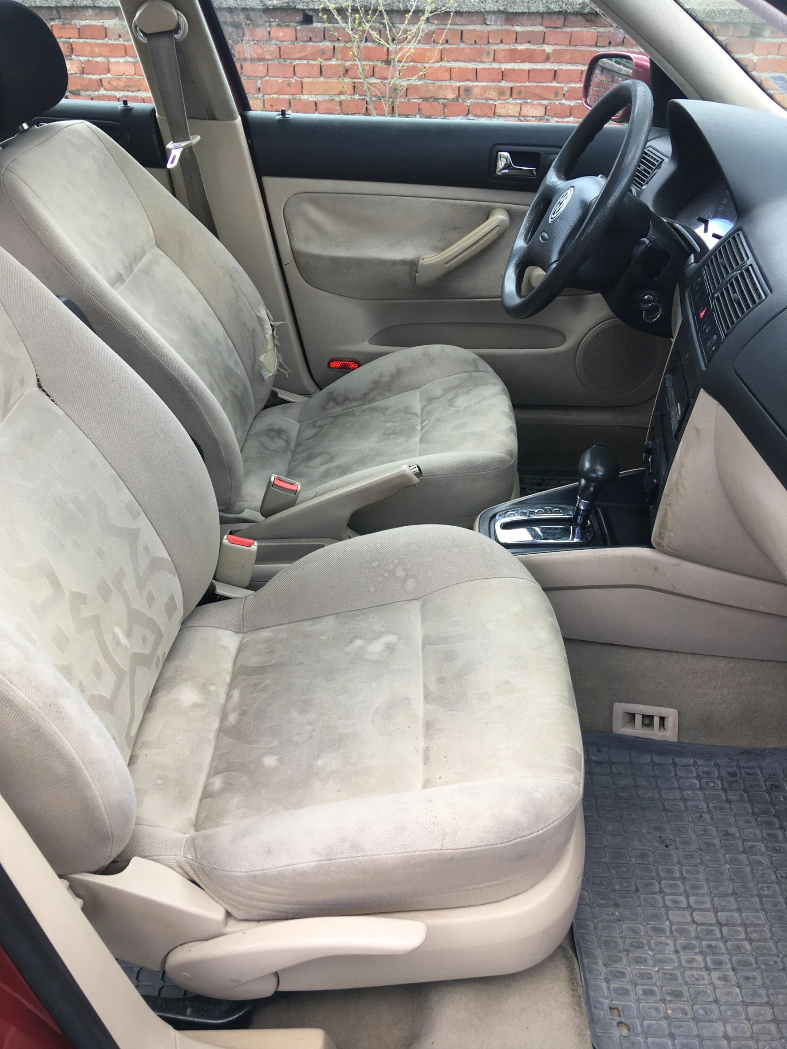 VW Golf 1.6 SR AUTOMATIC, снимка 15 - Автомобили и джипове - 55966153