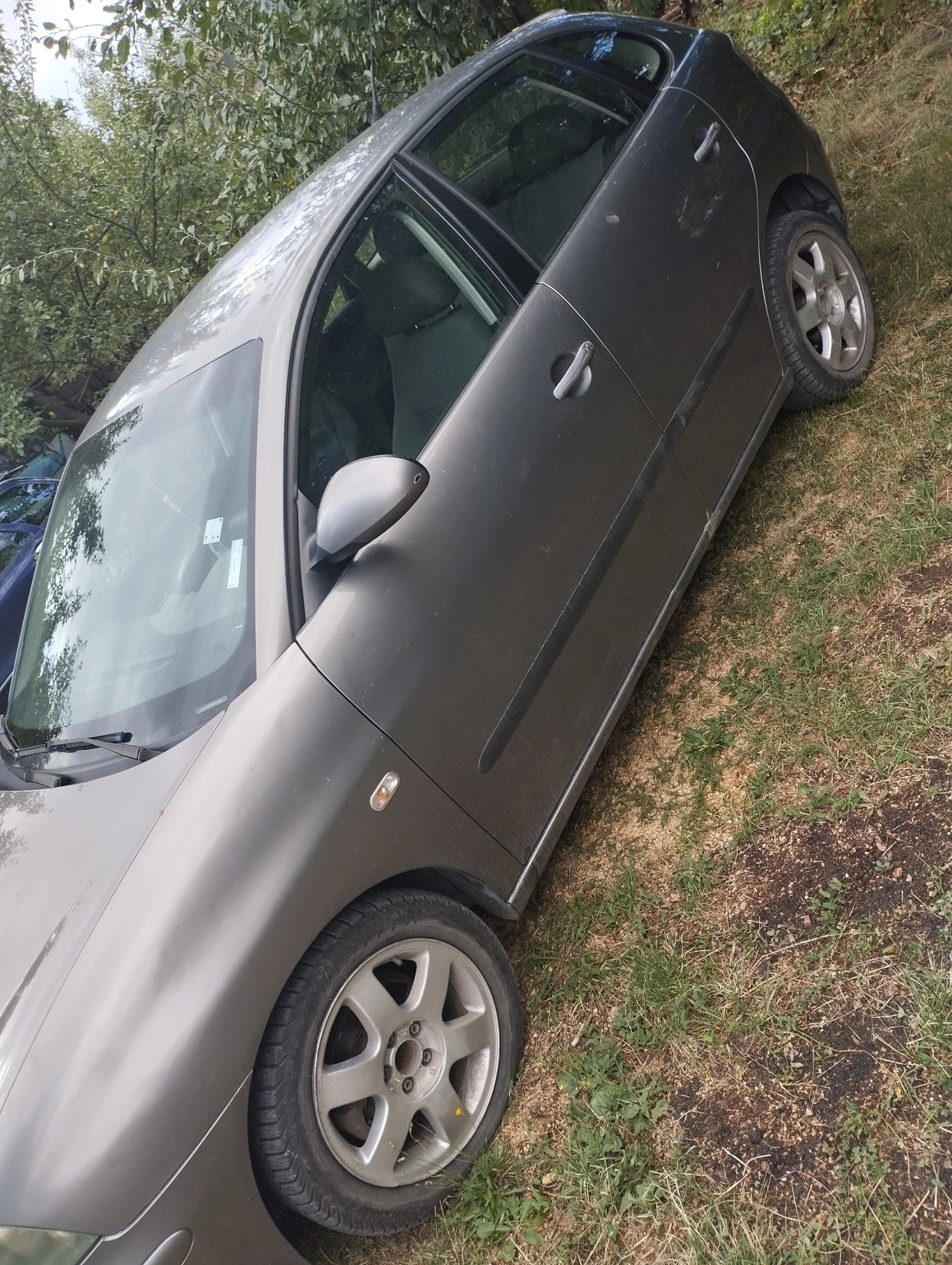 Seat Ibiza, снимка 5 - Автомобили и джипове - 56152060
