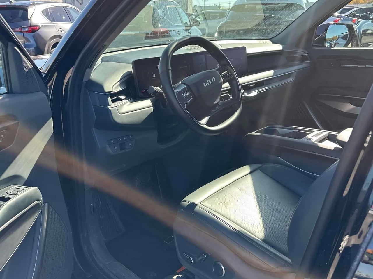 Kia EV9 * Land * CARFAX * ��� ������������ ������ | Mobile.bg � ����������� 5