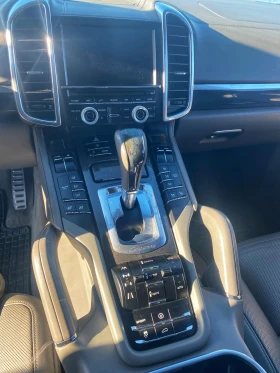 Porsche Cayenne Turbo, снимка 10