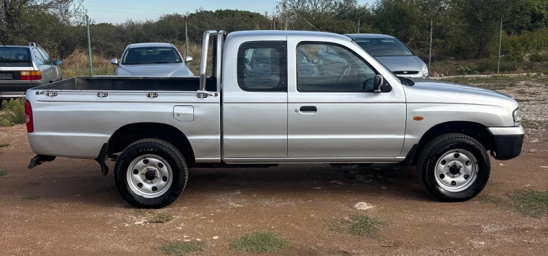 Mazda B2500 2.5 TDI, снимка 10 - Автомобили и джипове - 51915230