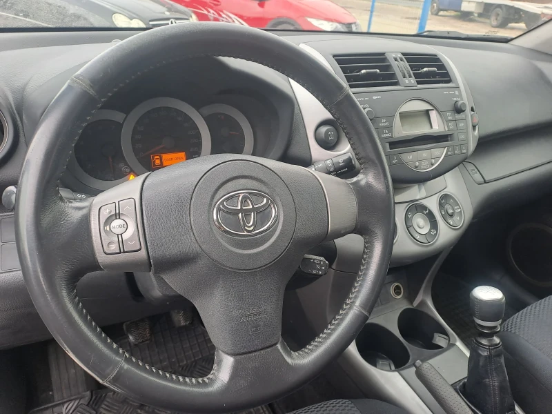 Toyota Rav4 2, 2D-4D, 136кс, 6ск., снимка 14 - Автомобили и джипове - 52350040