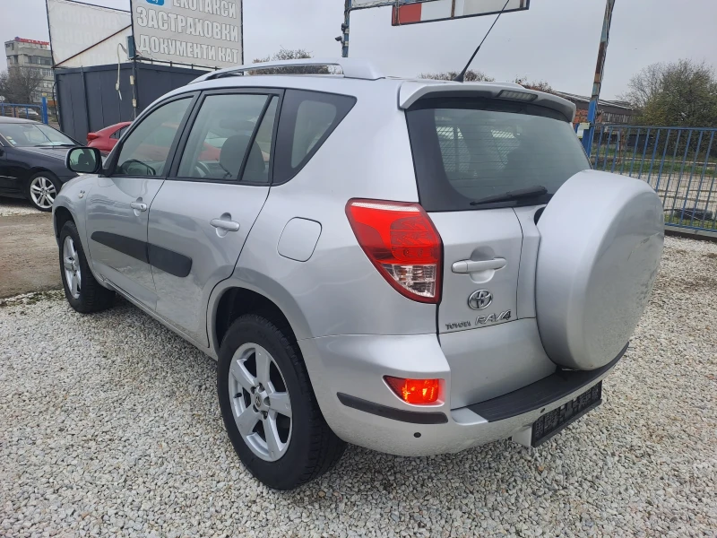 Toyota Rav4 2, 2D-4D, 136кс, 6ск., снимка 4 - Автомобили и джипове - 52350040