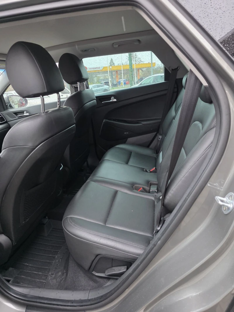 Hyundai Tucson 1.6 T-GDI 177 к.с. 4WD 7DCT Premium, снимка 9 - Автомобили и джипове - 52489622