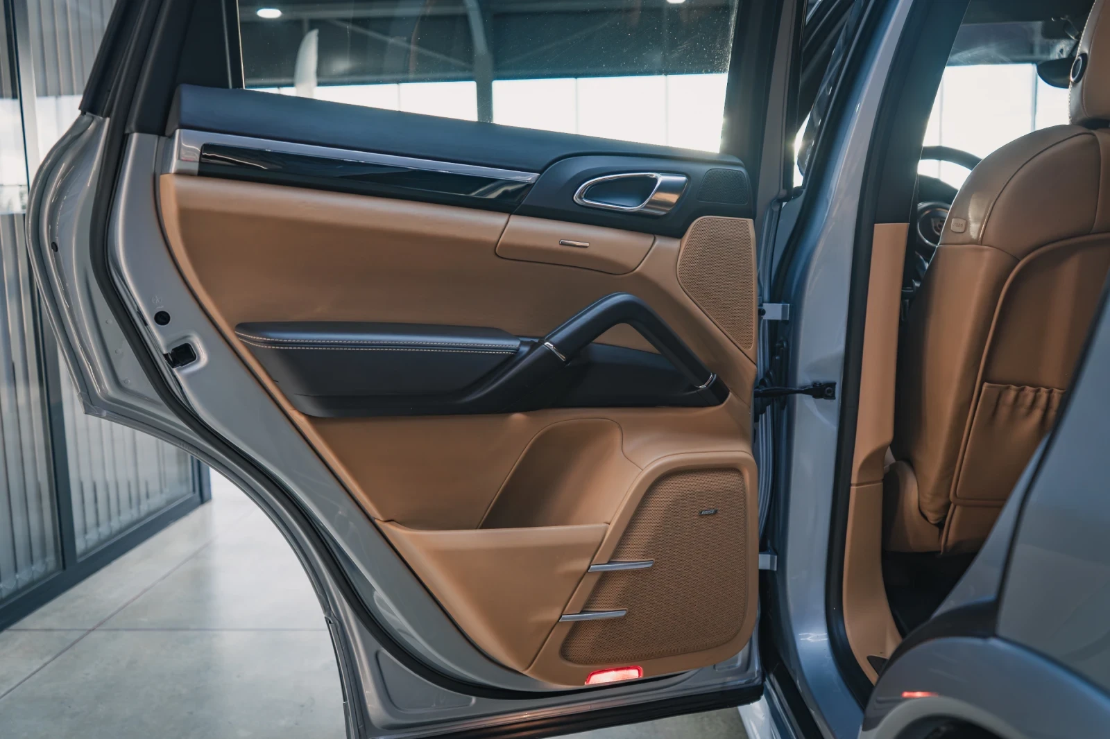 Porsche Cayenne 3.0 V6 TDI * FACELIFT * GTS * BOSE *  *  | Mobile.bg   12