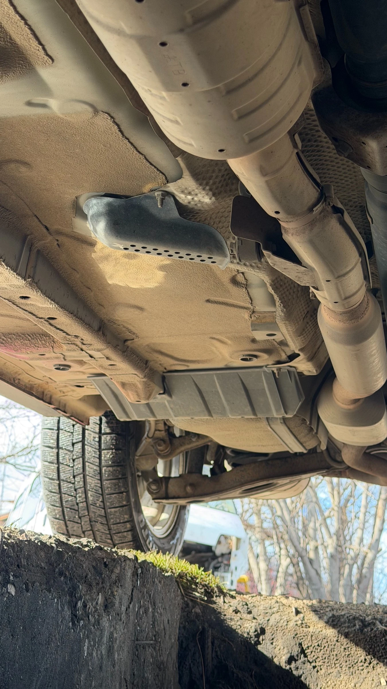 Mitsubishi Outlander, снимка 16 - Автомобили и джипове - 53632991