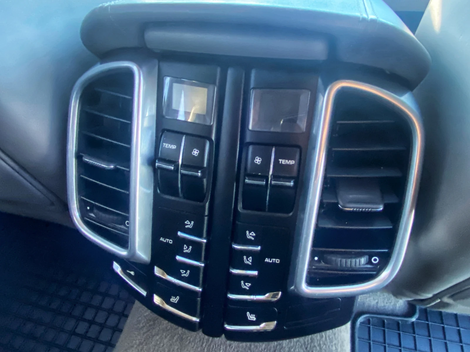 Porsche Cayenne Turbo, снимка 14 - Автомобили и джипове - 53758218