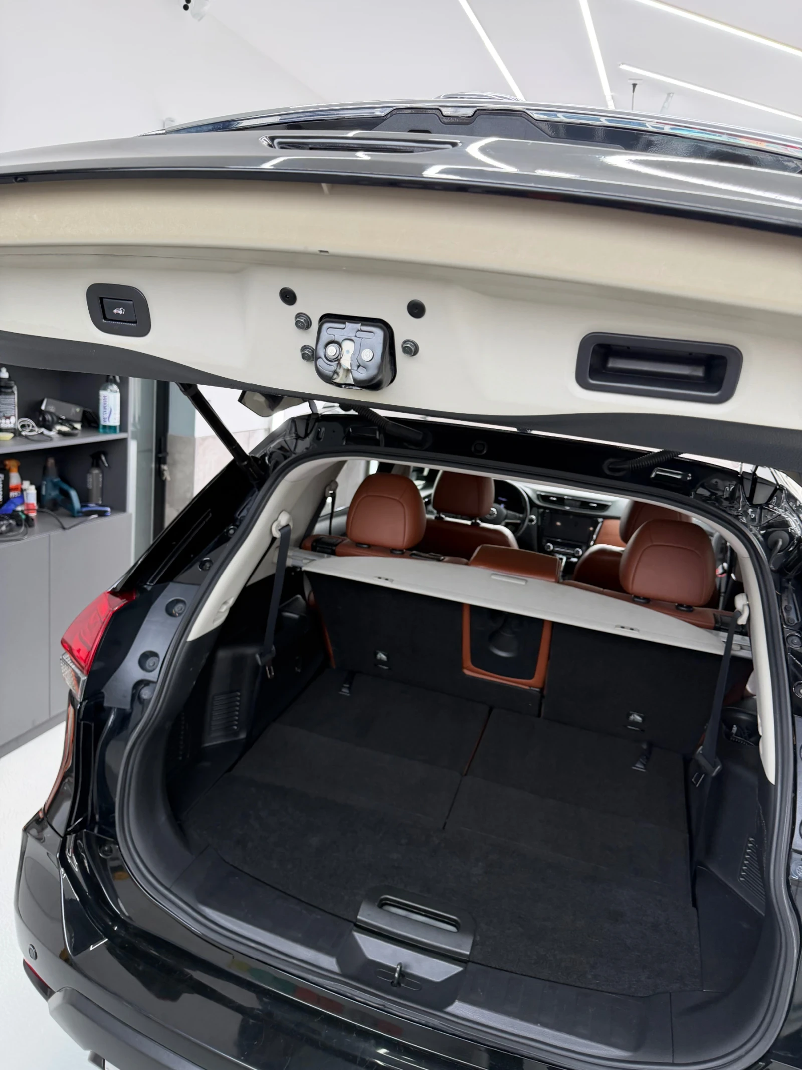 Nissan X-trail Джип, снимка 12 - Автомобили и джипове - 54128028