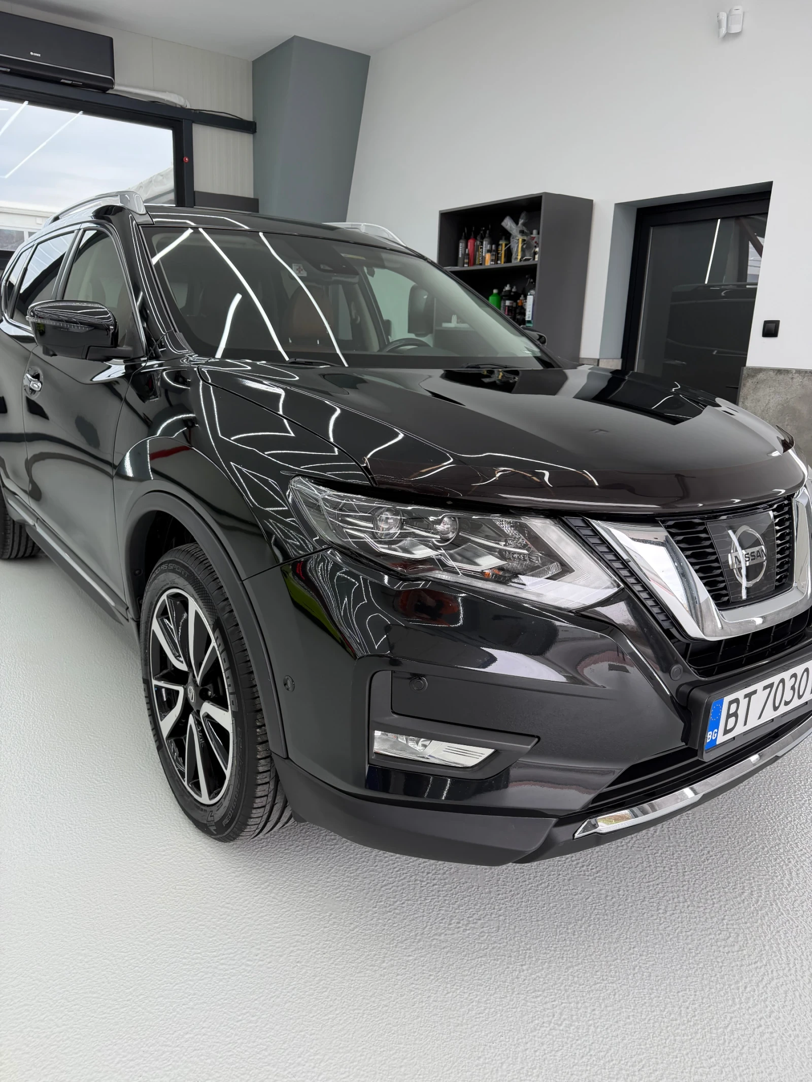 Nissan X-trail Джип, снимка 2 - Автомобили и джипове - 54128028