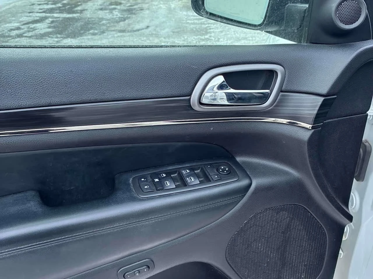 Jeep Grand cherokee * Limited X * ПОДГРЕВ * КАМЕРА * ПАМЕТ * NAVI, снимка 17 - Автомобили и джипове - 54217768