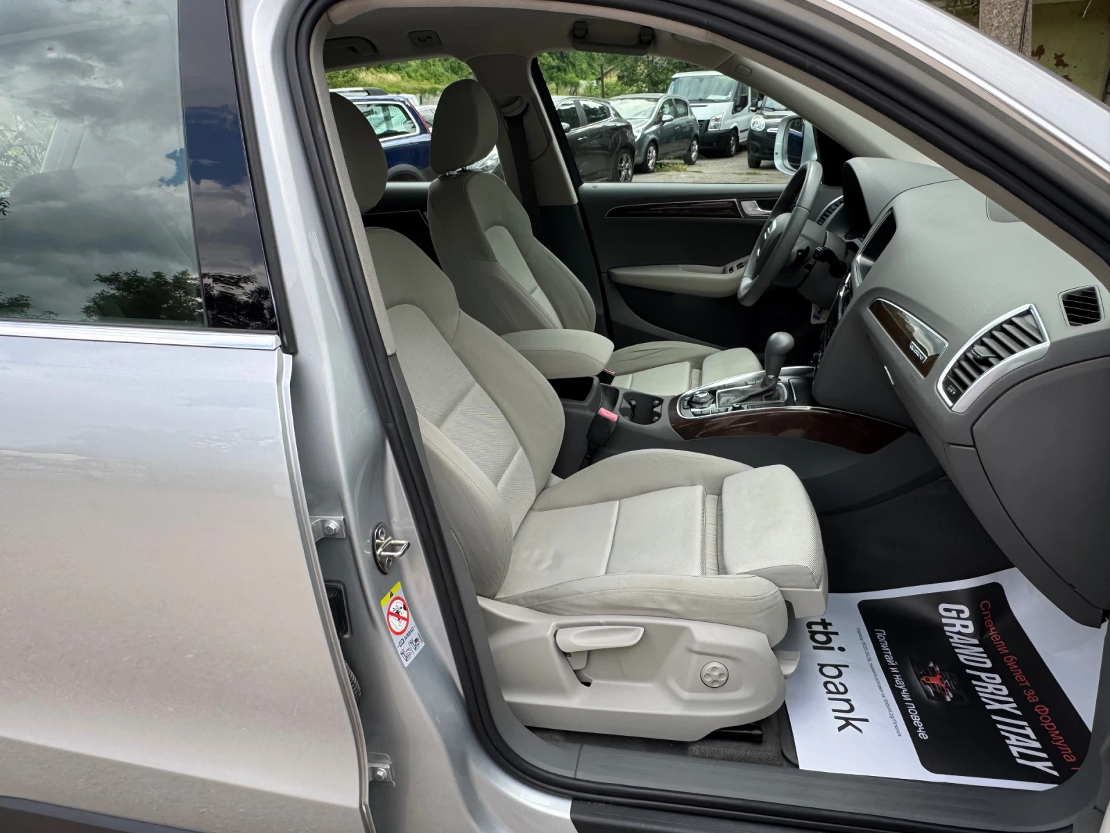 Audi Q5 137хил.км!, снимка 14 - Автомобили и джипове - 55016170