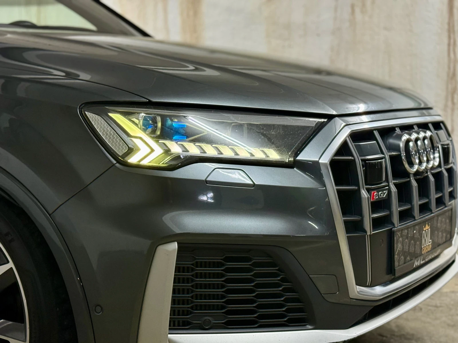 Audi SQ7 V8 FULL, снимка 15 - Автомобили и джипове - 55206597