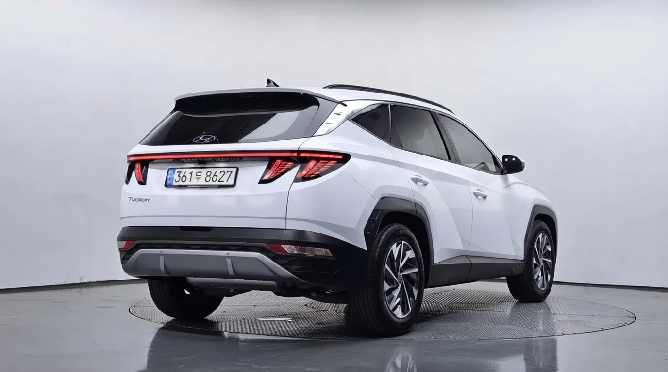 Hyundai Tucson ПОДГРЕВИ* ОБДУХВАНЕ* 360* BOSE , снимка 3 - Автомобили и джипове - 55434306