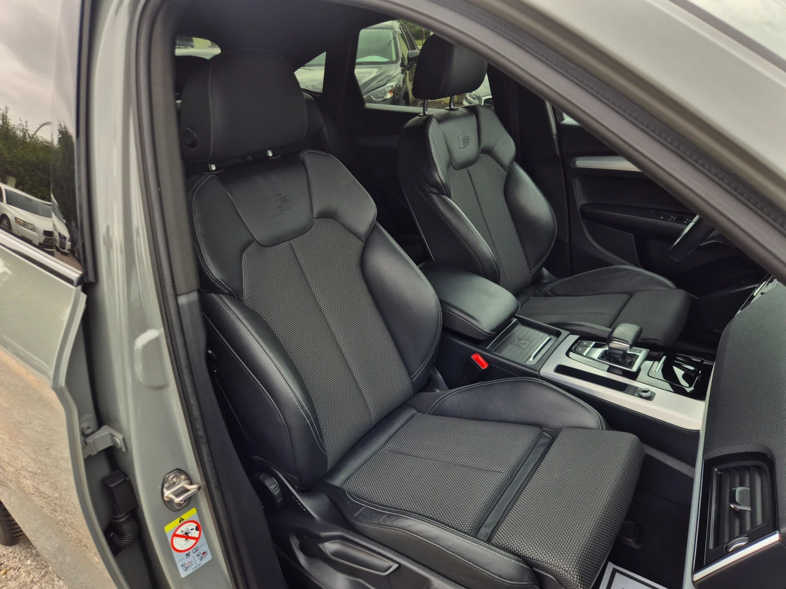 Audi Q5 40TDI* QUATTRO* S-LINE* DISTRONIC* CARPLAY* LED, снимка 15 - Автомобили и джипове - 55749397