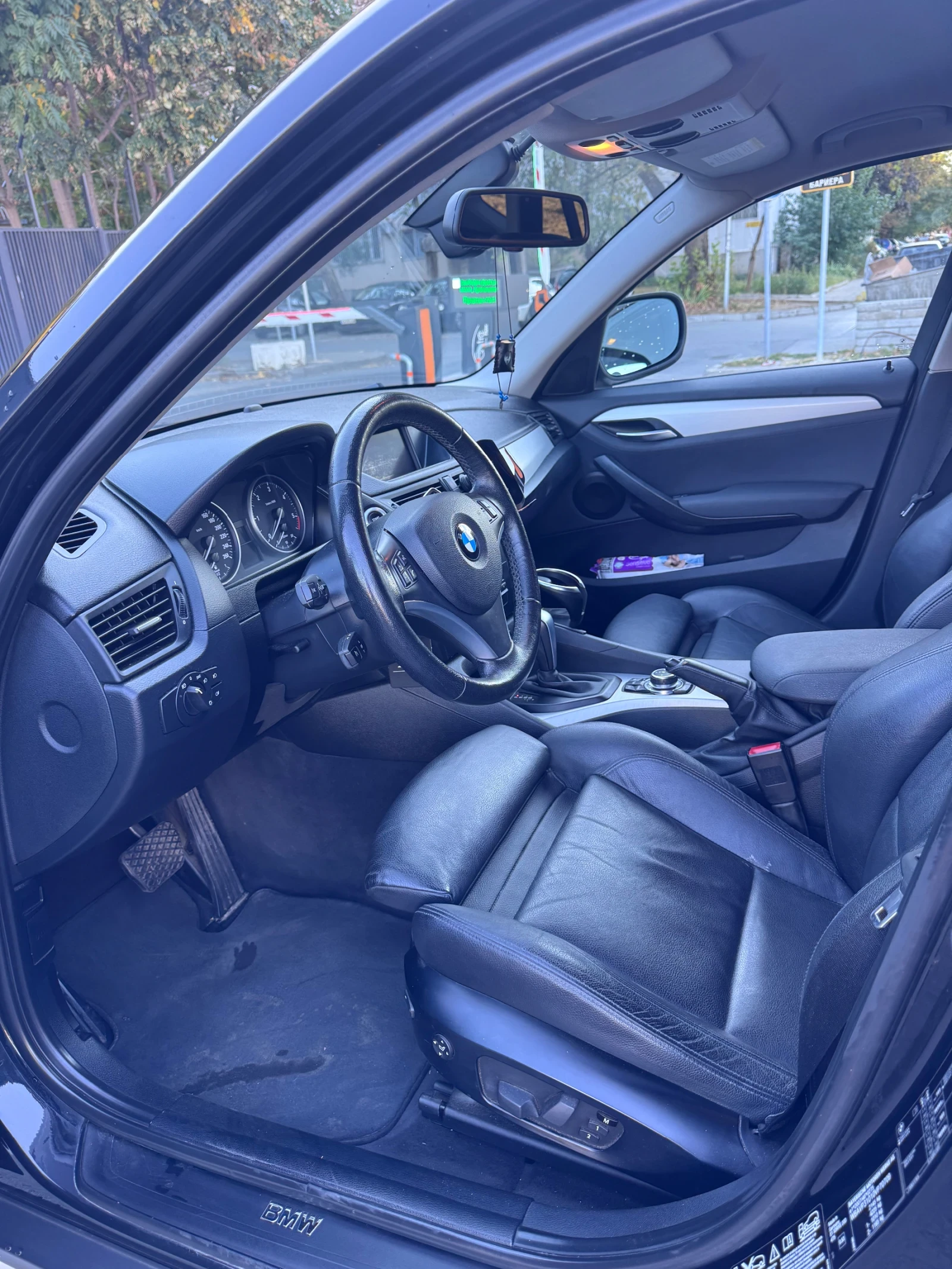 BMW X1, снимка 2 - Автомобили и джипове - 56294785