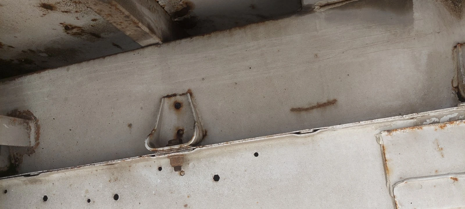 Ford Transit 350L - изображение 10