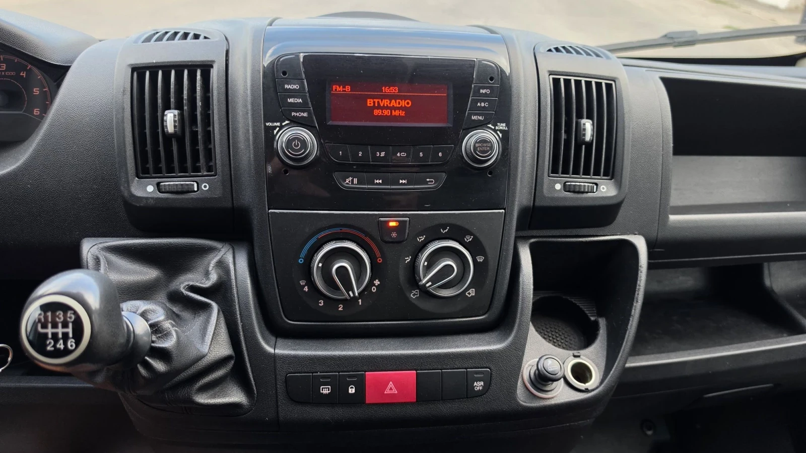 Citroen Jumper 2.2HDI, снимка 17 - Бусове и автобуси - 55598506
