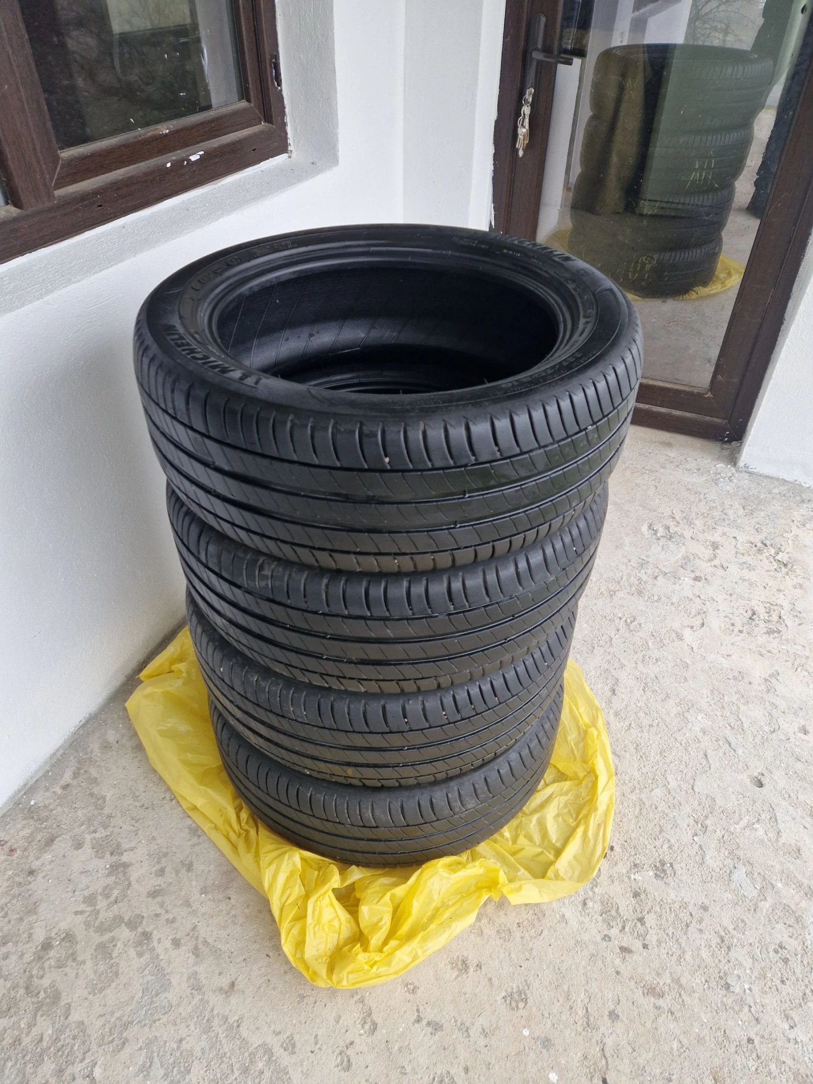 ���� 225/50R18 | Mobile.bg � ����������� 1