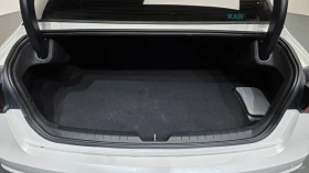 Kia K5 TRENDY* LPG* ПОДГРЕВ* КАМЕРА* KEYLESS* , снимка 14