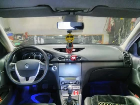 Renault Laguna, снимка 2 - Автомобили и джипове - 53645449