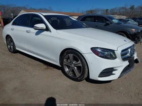 ������ Mercedes-Benz E 300