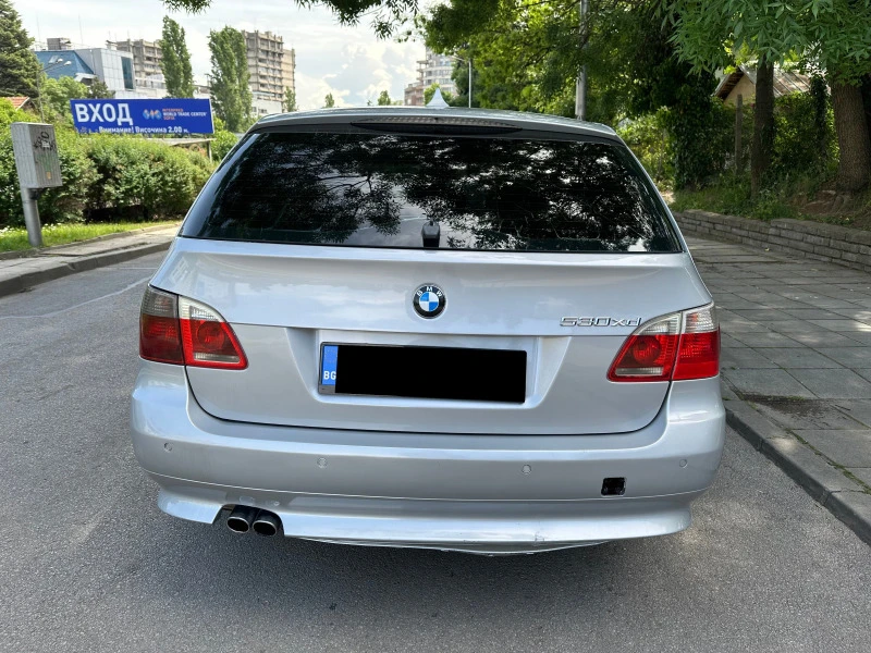 BMW 530 xd Touring, снимка 8 - Автомобили и джипове - 47428524