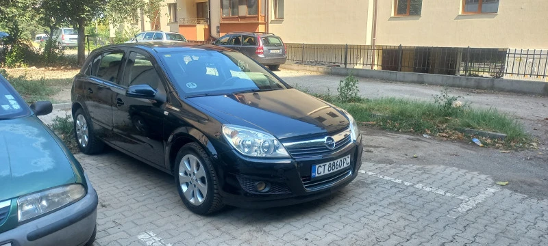 Opel Astra, снимка 16 - Автомобили и джипове - 46661353