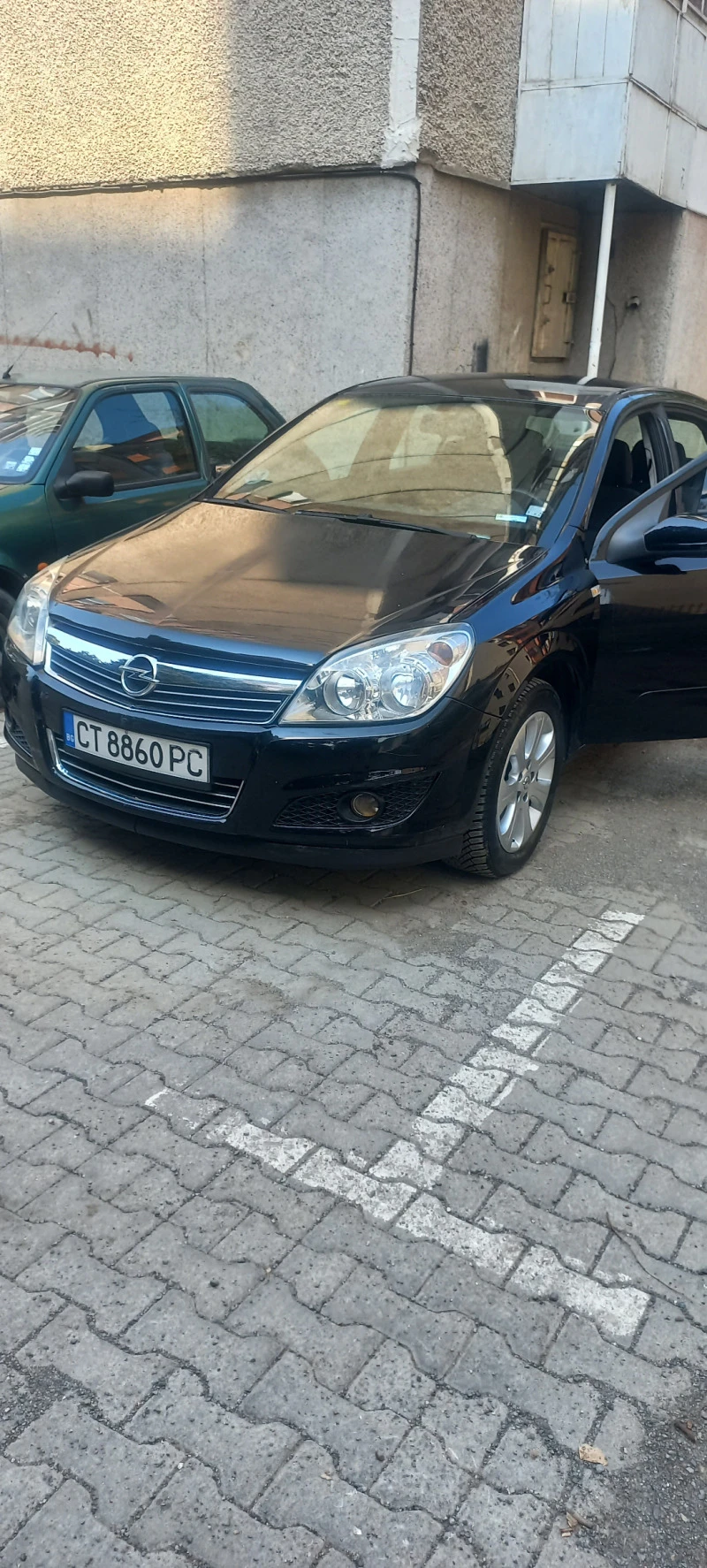 Opel Astra, снимка 15 - Автомобили и джипове - 46661353