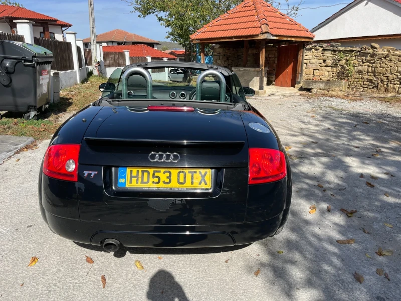 Audi Tt 1.8Т, снимка 4 - Автомобили и джипове - 47464232