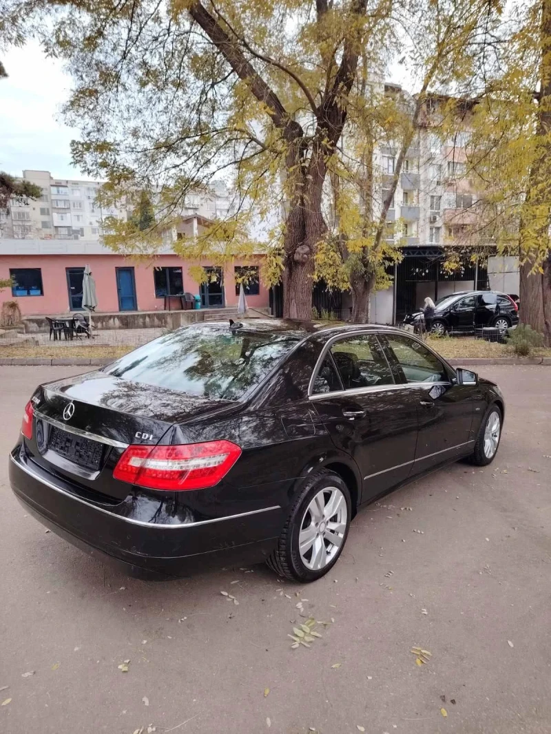 Mercedes-Benz E 200 CDI, снимка 5 - Автомобили и джипове - 48131766