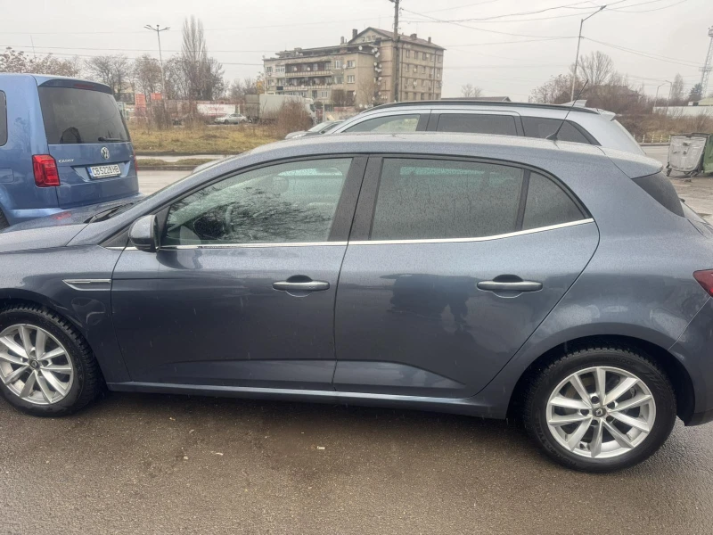 Renault Megane, снимка 3 - Автомобили и джипове - 49431856