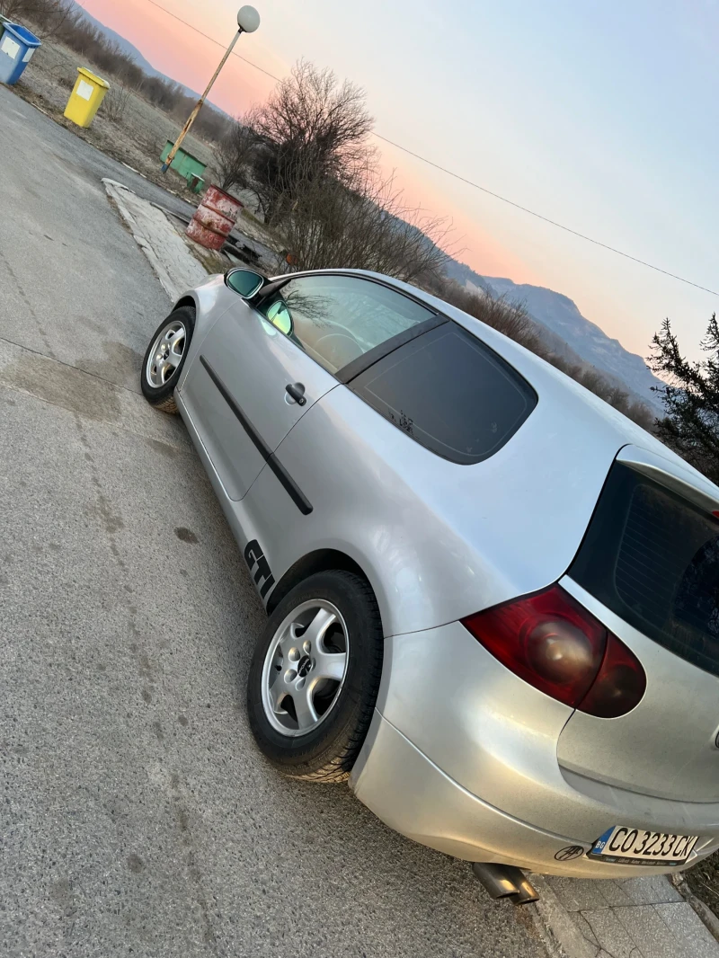 VW Golf, снимка 5 - Автомобили и джипове - 49528930