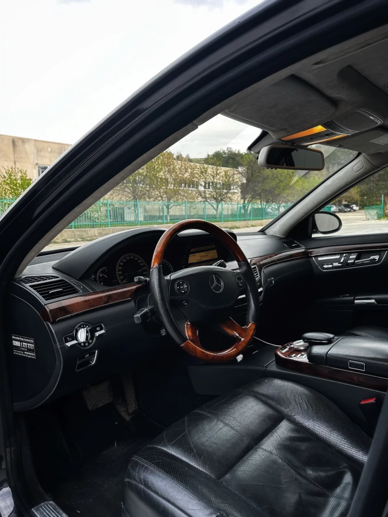 Mercedes-Benz S 500 NIGHT VISION* DISTRONIC* KEYLESS* FULL MAX* , снимка 6 - Автомобили и джипове - 52384553