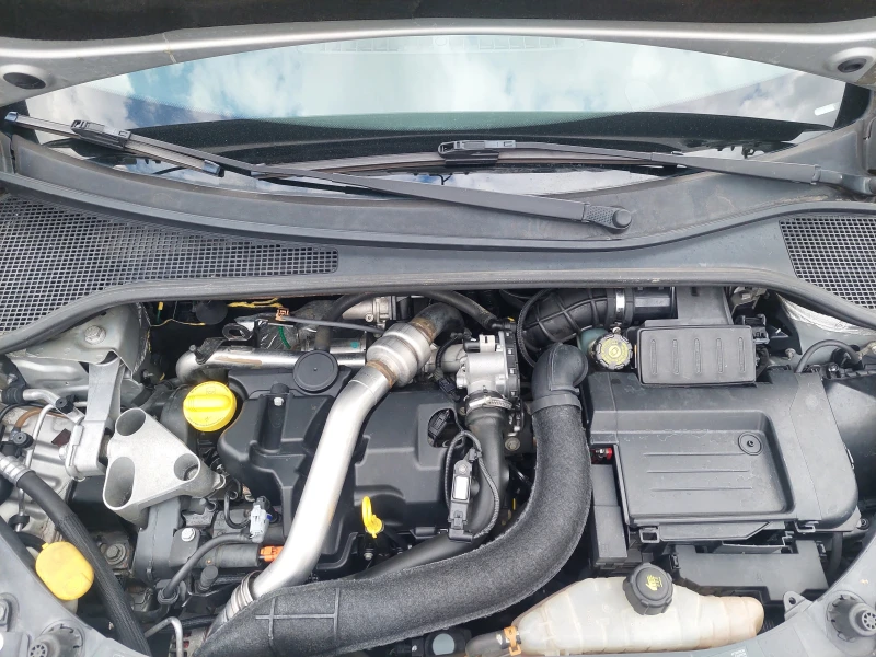 Renault Clio 1.5DCI EU5 НАВИ, снимка 17 - Автомобили и джипове - 51955635