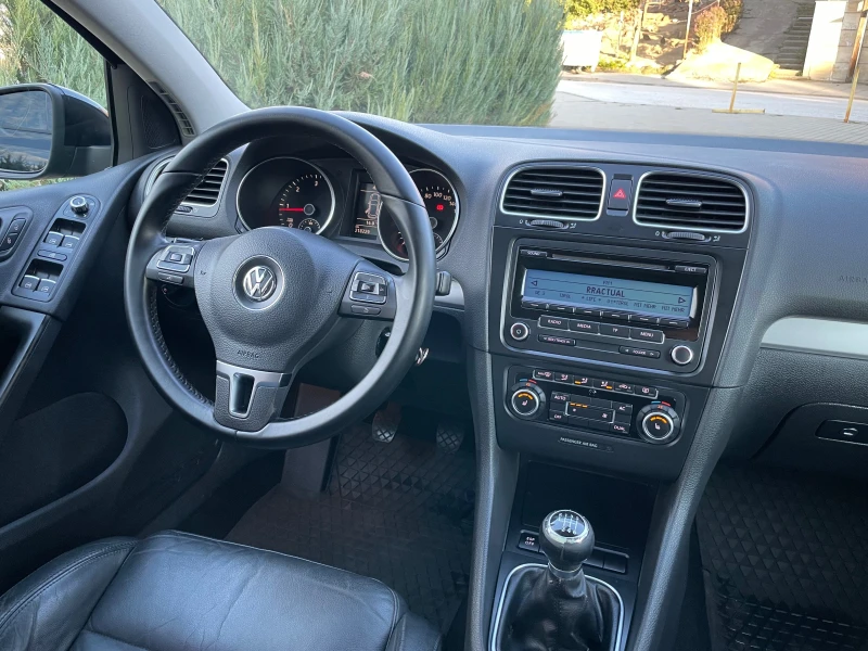 VW Golf 2.0TDI* 140* 4MOTION* FULL* , снимка 13 - Автомобили и джипове - 52020117