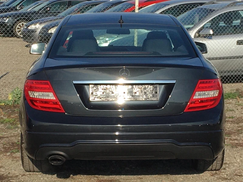 Mercedes-Benz C 180 AMG Automat 7G, снимка 6 - Автомобили и джипове - 52324975