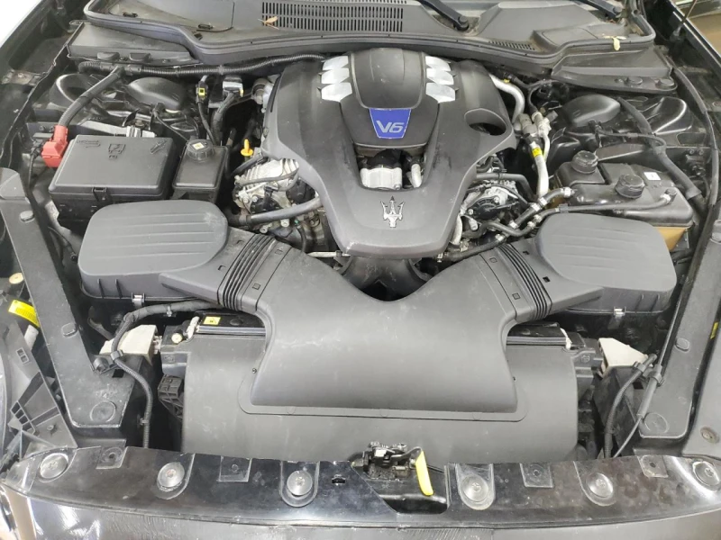 Maserati Quattroporte  3.0L 6/ПАНОР./ОБДУХВ./КОЖА, снимка 11 - Автомобили и джипове - 52420569