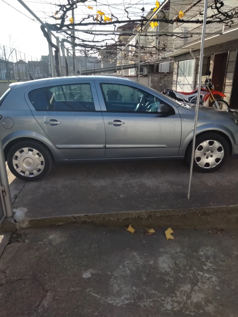 Opel Astra, снимка 7 - Автомобили и джипове - 52500834