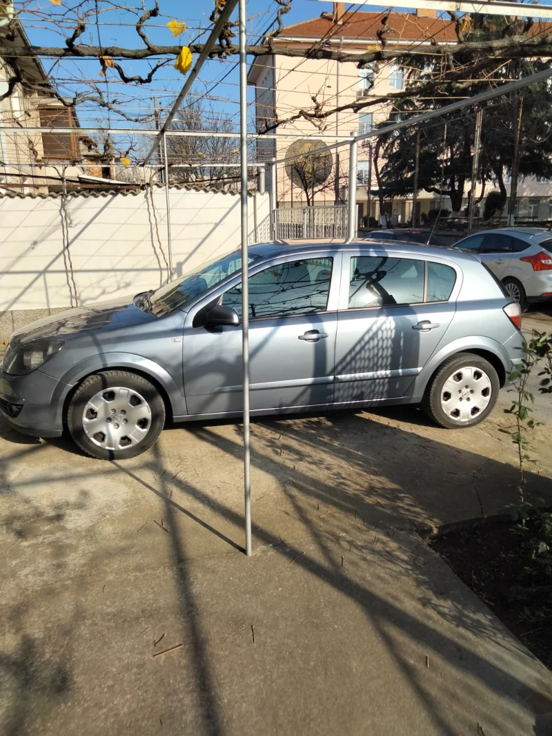 Opel Astra, снимка 9 - Автомобили и джипове - 52500834