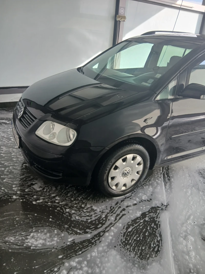 VW Touran, снимка 7 - Автомобили и джипове - 53140260