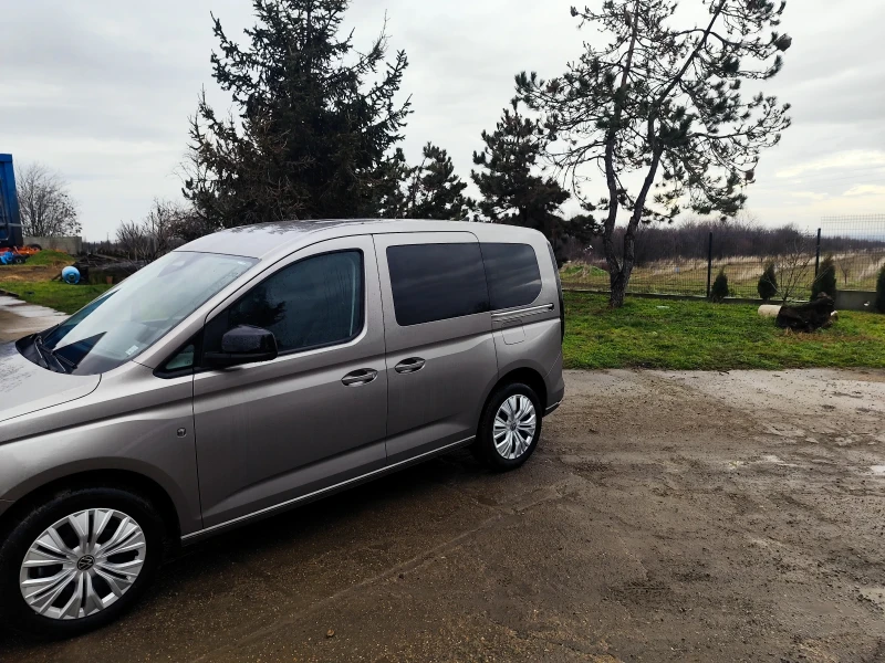 VW Caddy, снимка 4 - Автомобили и джипове - 53231586