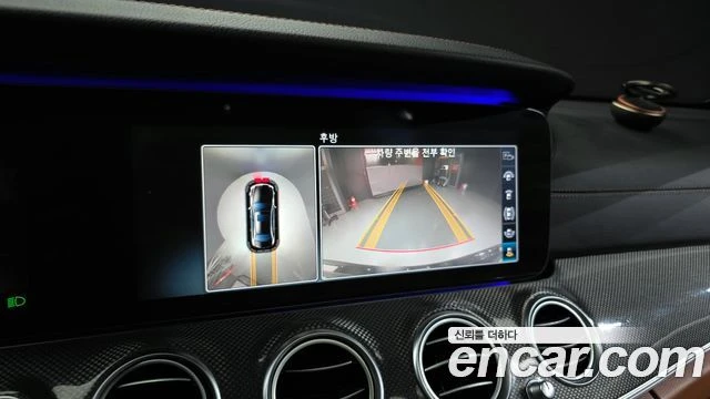 Mercedes-Benz E 300 AMG* DIGITAL* ПАМЕТ* КАМЕРА* HEADUP* PANO, снимка 14 - Автомобили и джипове - 53960491