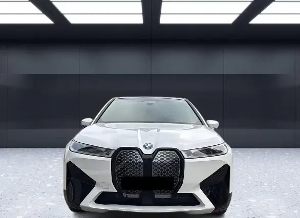 BMW iX xDrive50 = Sport Package = Гаранция