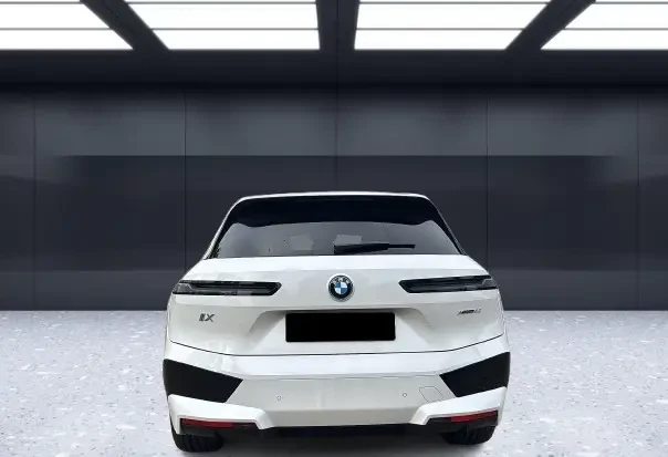 BMW iX xDrive50 = Sport Package = Гаранция, снимка 2 - Автомобили и джипове - 54957433