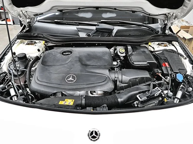 Mercedes-Benz CLA 220 Amg Line, снимка 10 - Автомобили и джипове - 56072123