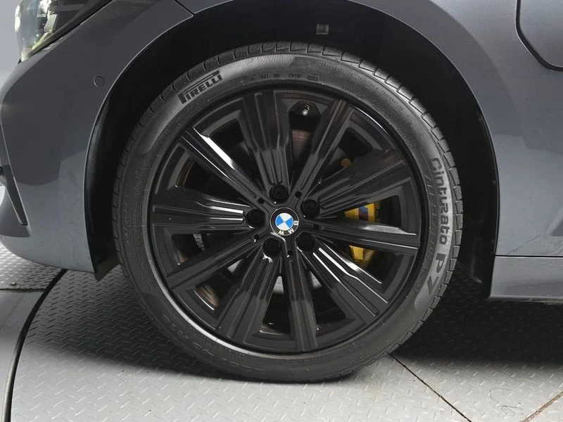 BMW 330 330e| 248�.�. | Mobile.bg � ����������� 5