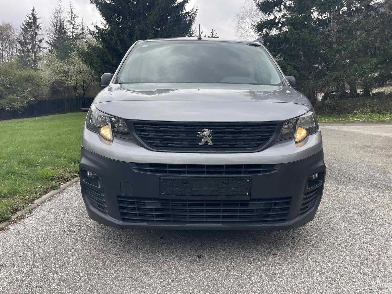 Peugeot Partner 1, 5 Blue HDI - изображение 2