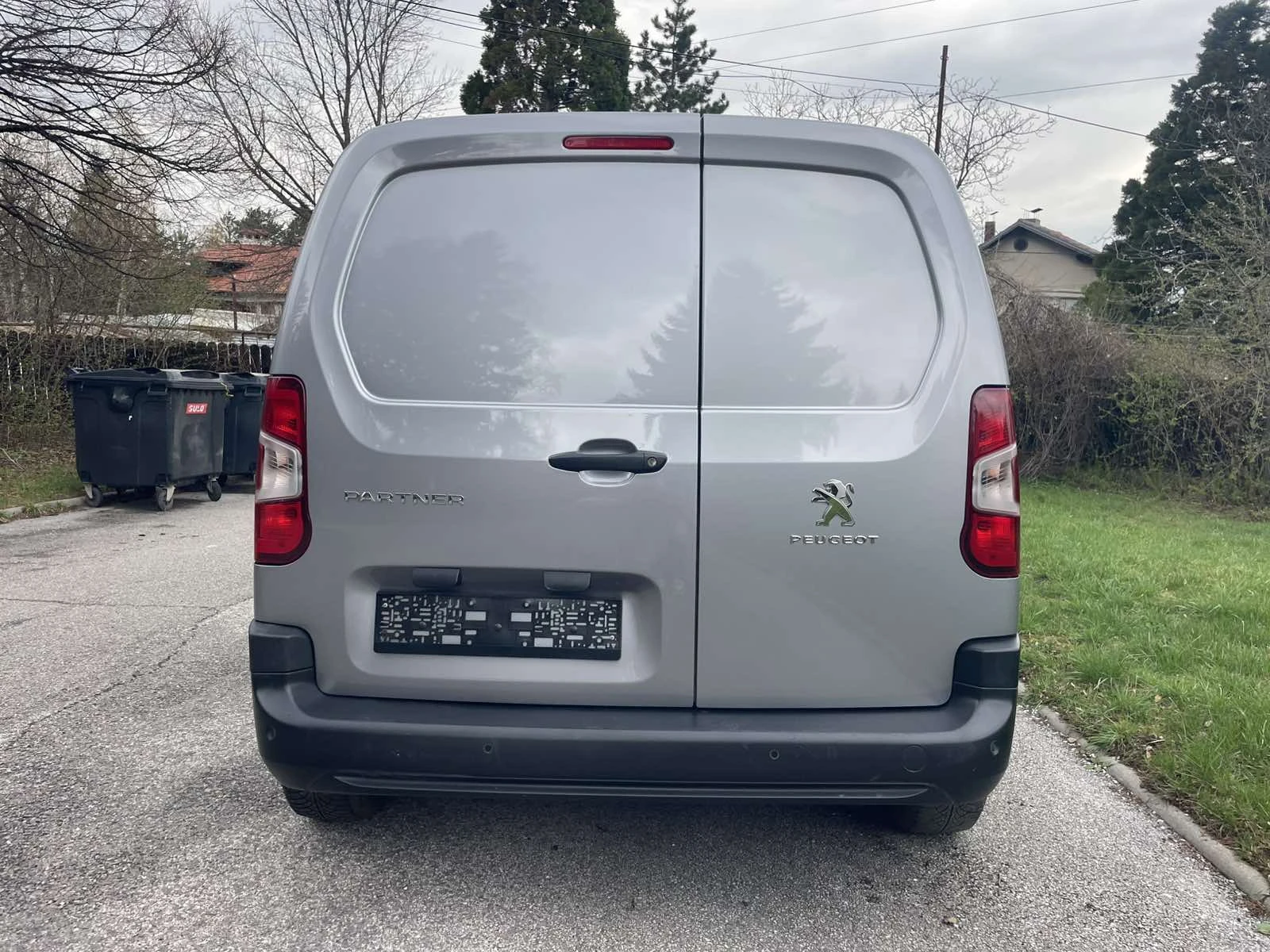 Peugeot Partner 1, 5 Blue HDI - изображение 6