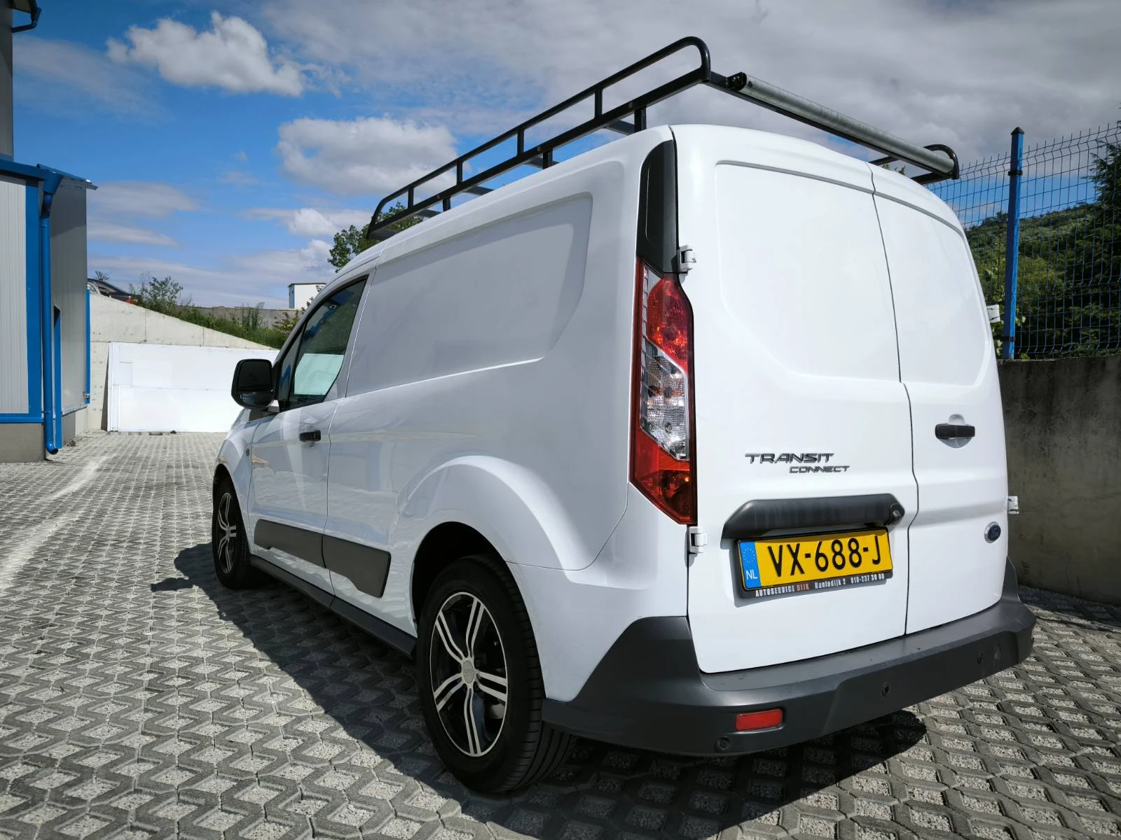 Ford Connect Transit 1.6 TDCI - изображение 3