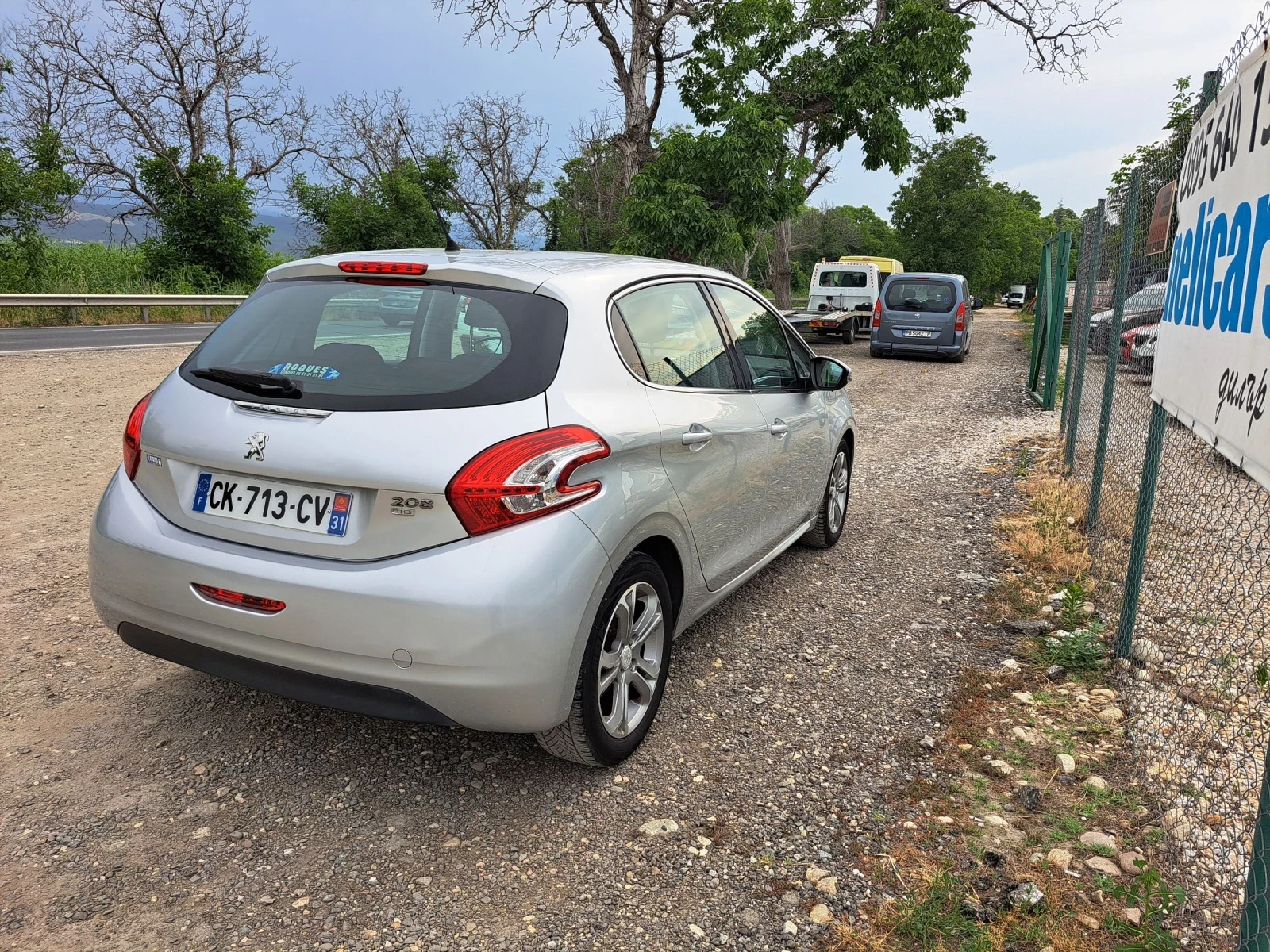 Peugeot 208 1.6 HDI - изображение 7